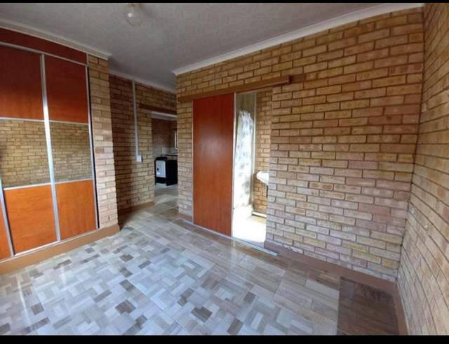 2 BEDROOM PROPERTY TO RENT IN BELLAIR